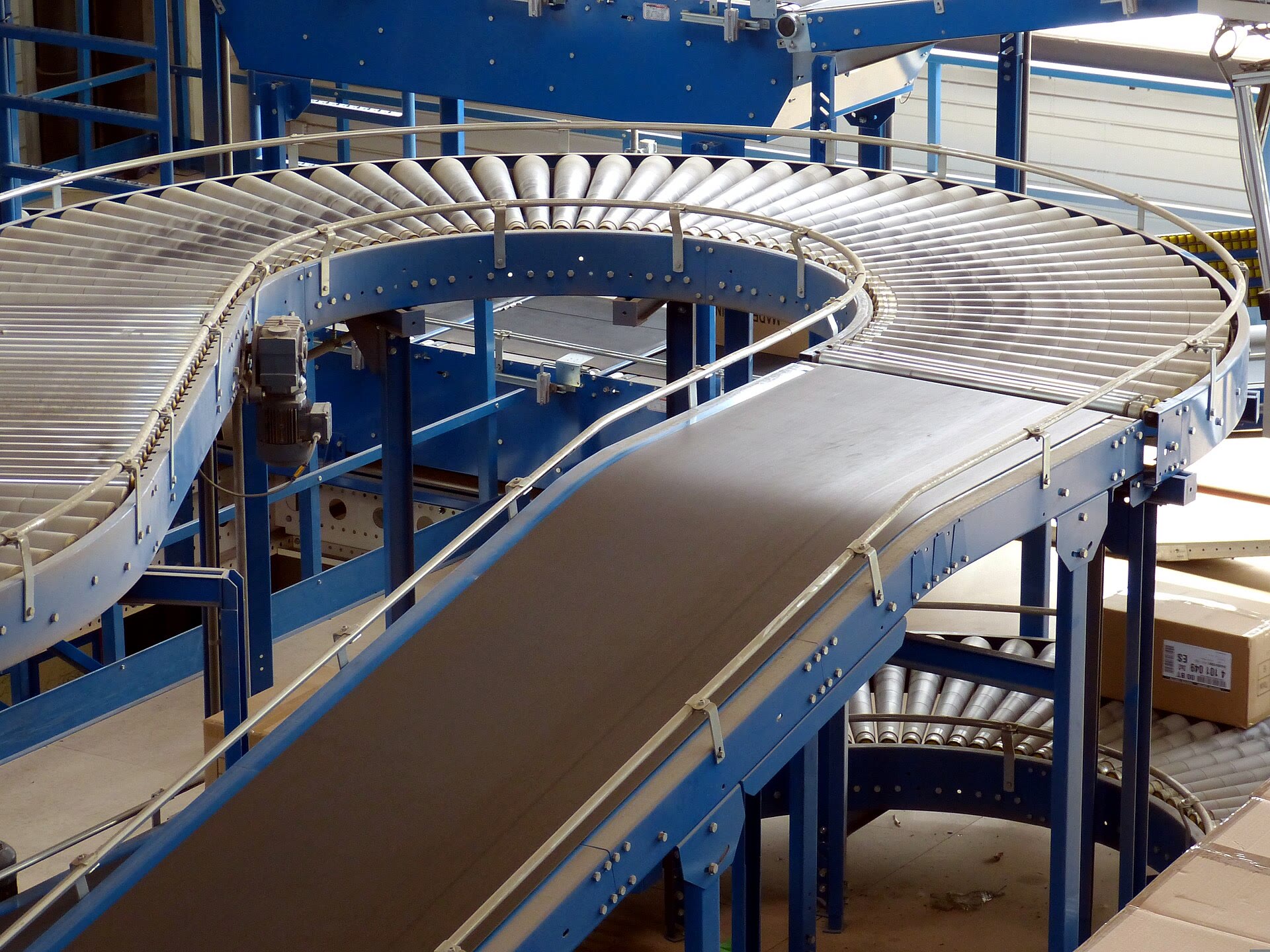 Roller conveyor in a factory